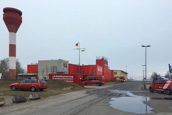 Fortbildung Schiffsbrandbekämpfung für Brandbekämpfungseinheit Rostock (SEG-See) HRO 3
